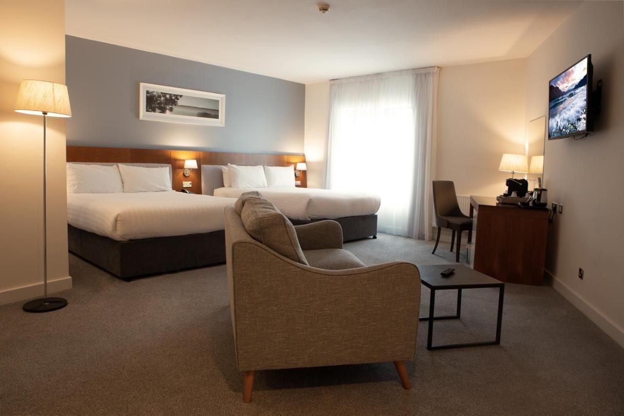 The Ellison Hotel Castlebar Buitenkant foto