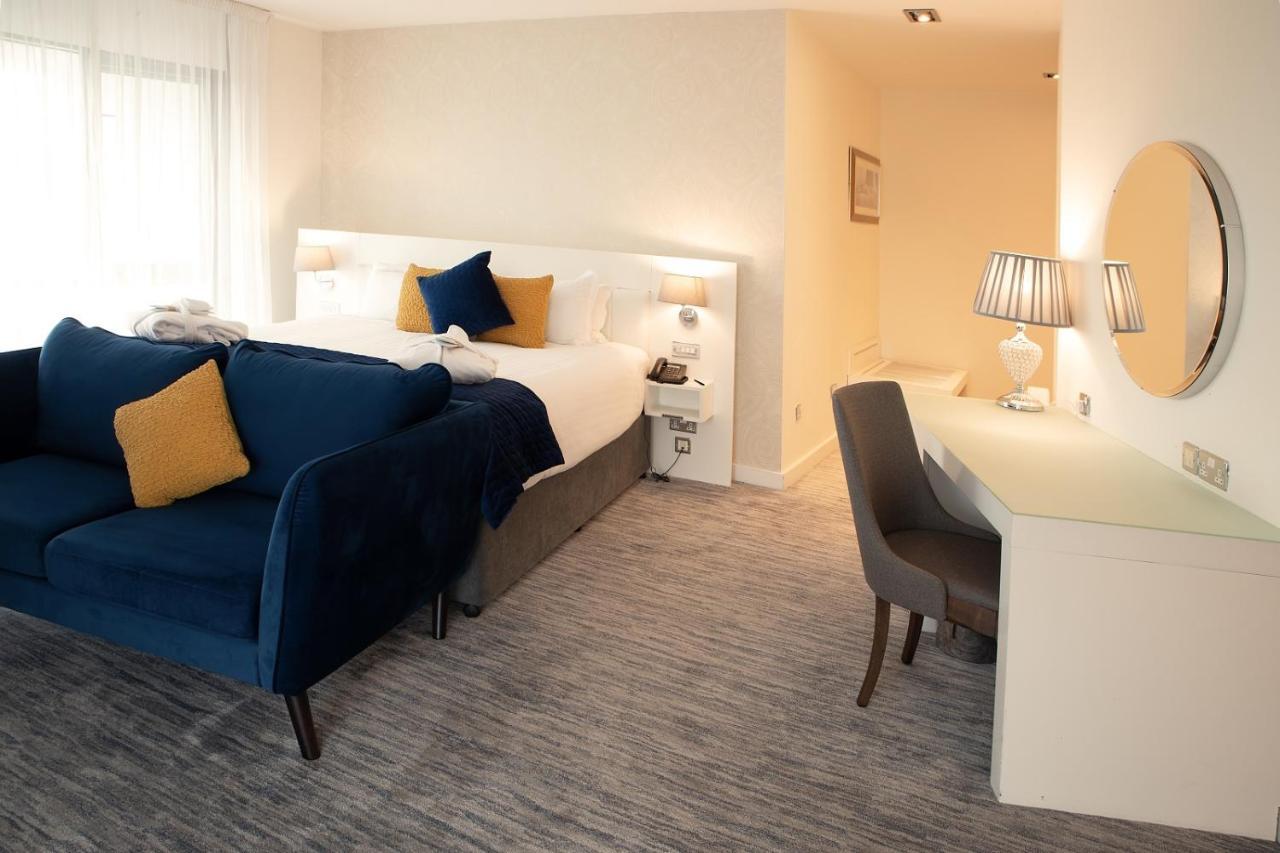 The Ellison Hotel Castlebar Buitenkant foto