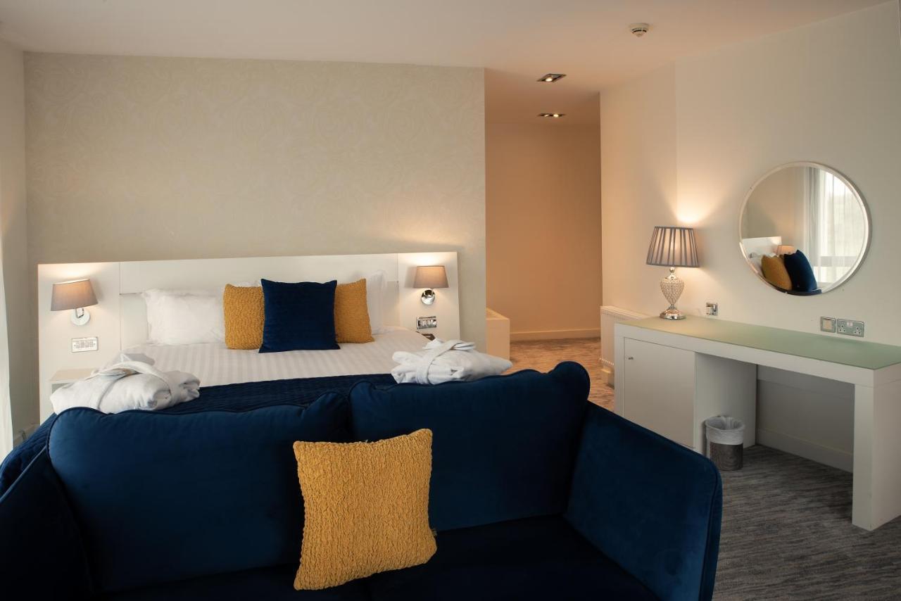 The Ellison Hotel Castlebar Buitenkant foto